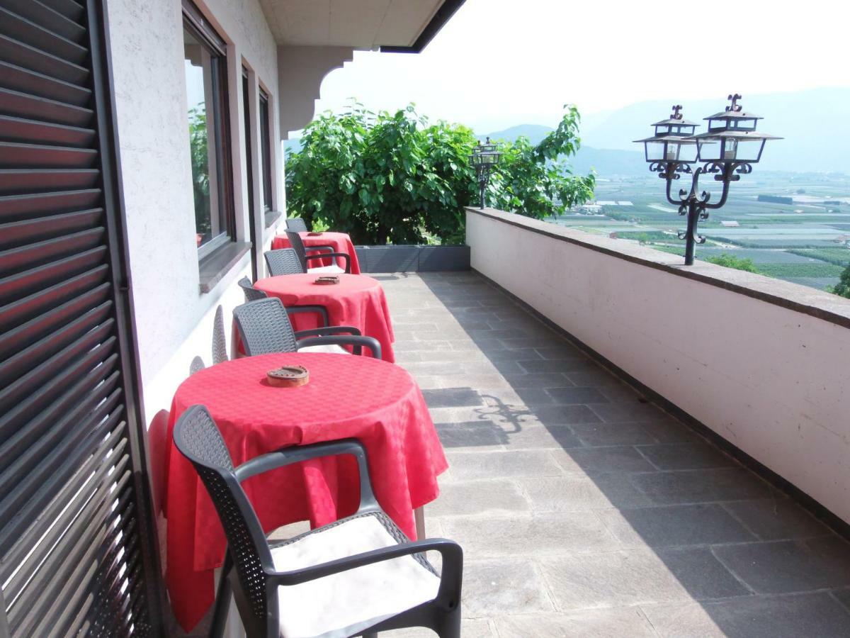 Garni Runggner Traubenhof Hotel Termeno Luaran gambar