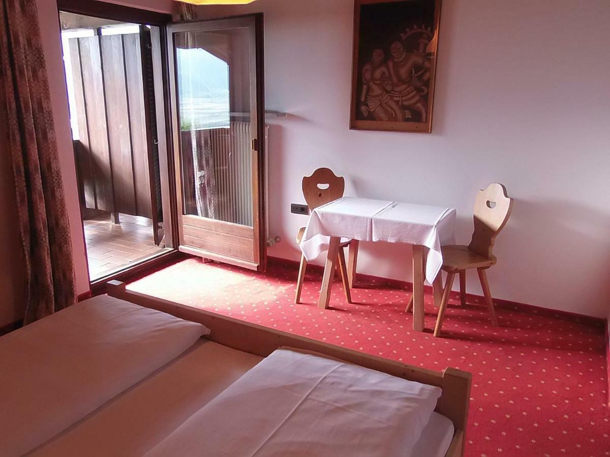 Garni Runggner Traubenhof Hotel Termeno Luaran gambar